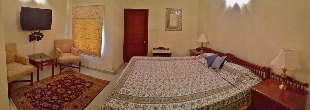 Khatu Haveli 30/61