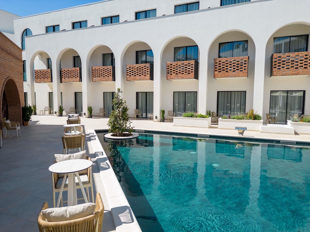 Mercure Conacul Cozieni Resort 43/49