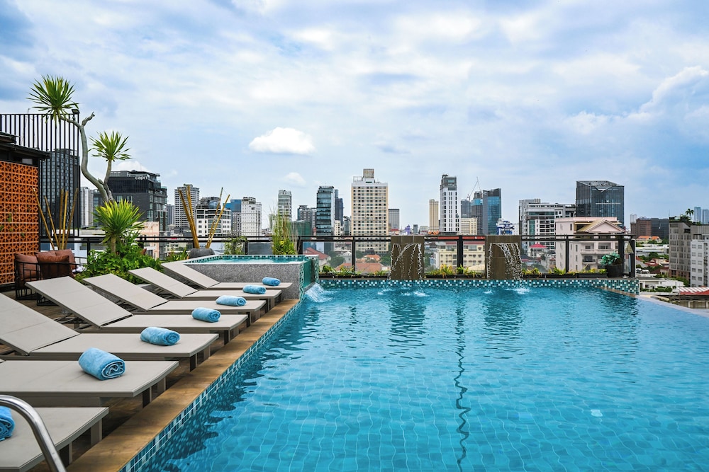 Phnom Penh 51 Hotel & Residences 47/50