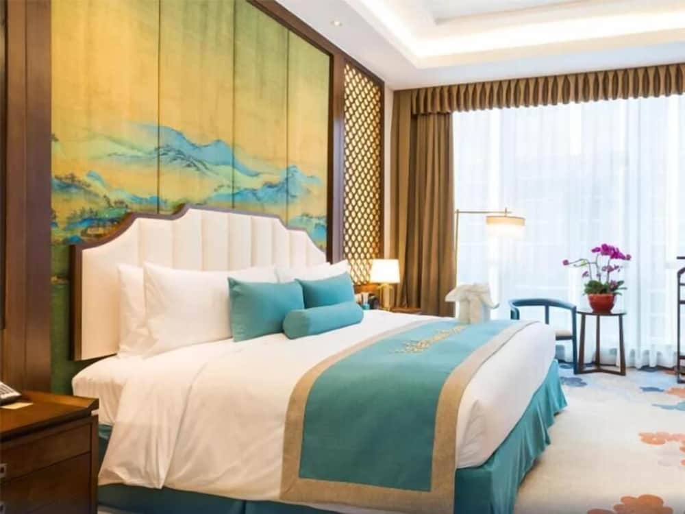 Junluxe Meizhou Island Iecc 13/43