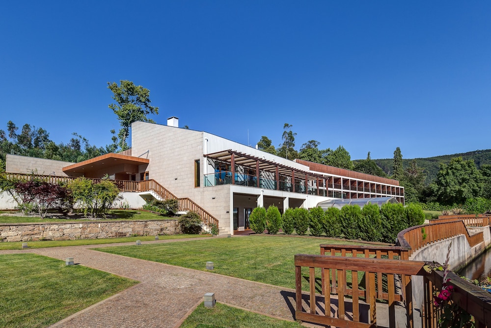 HOTEL RURAL VALE DO RIO 45/50