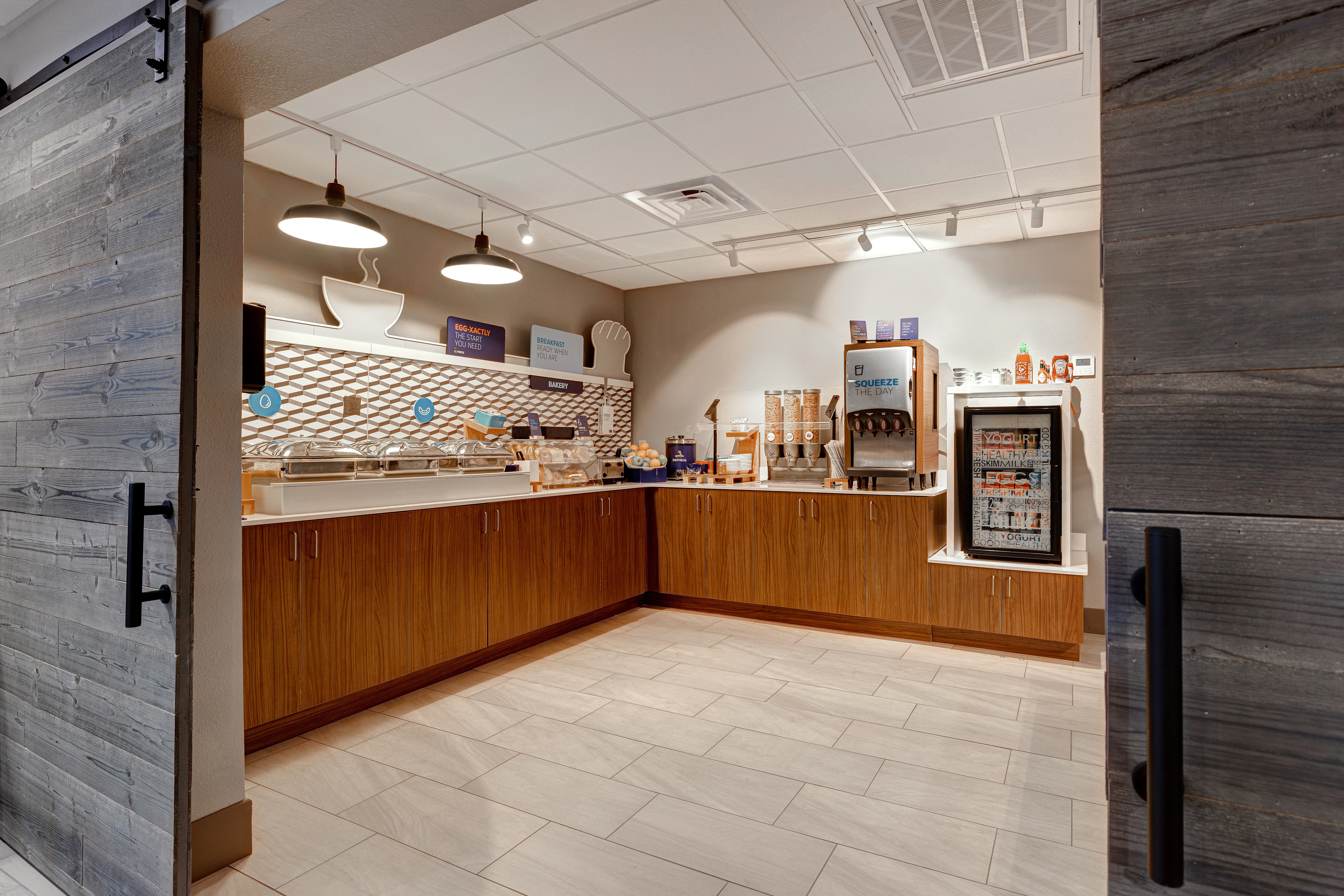 Holiday Inn Express & Suites Central Omaha, an IHG Hotel 45/50