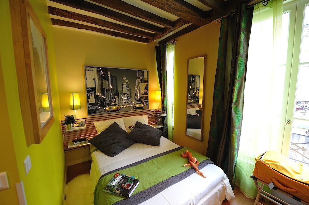 Cocoon, Studio, Double Bed
