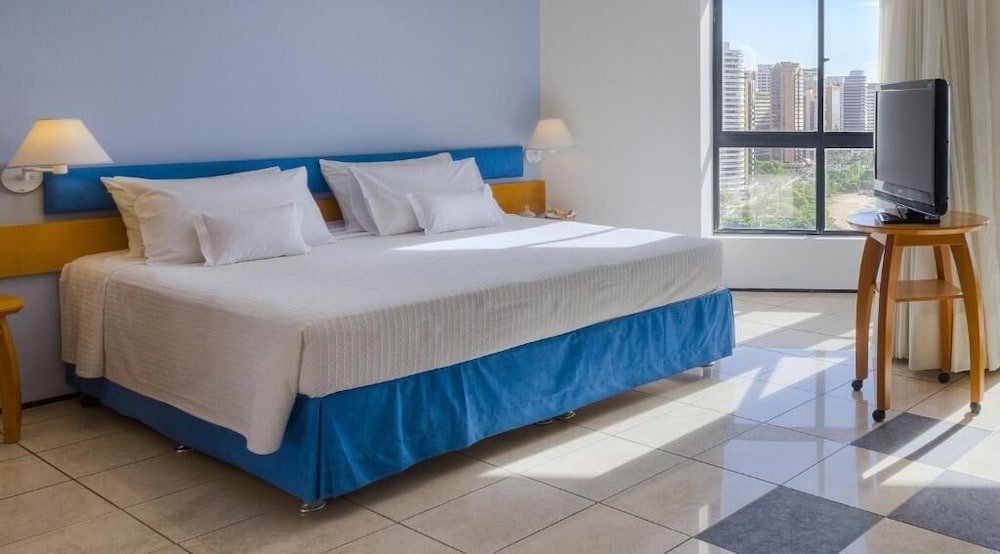 Iate Plaza Hotel 22/50