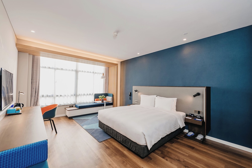 Specialty, Single Bed