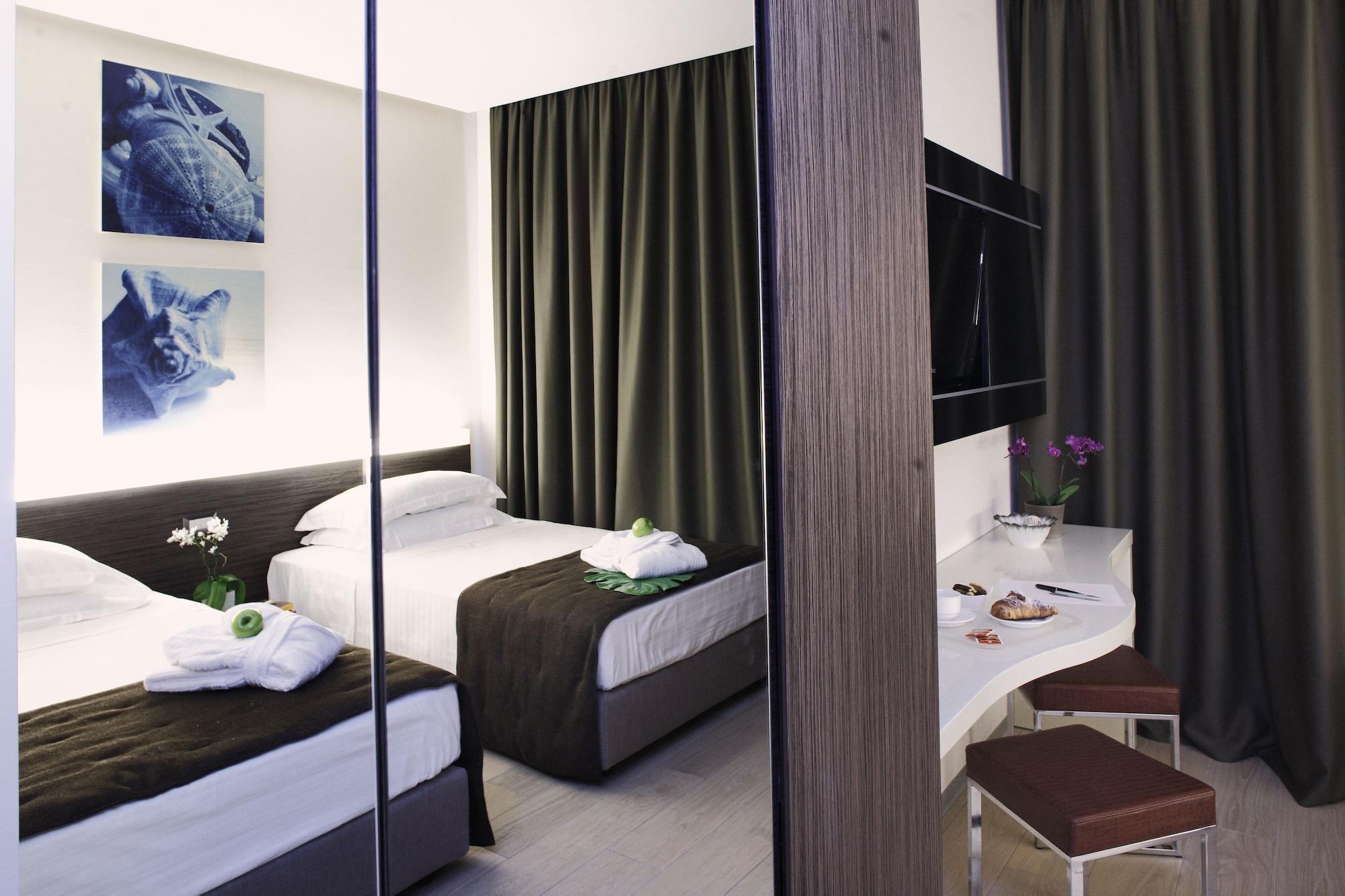 غرفة سوبيريور ثلاثية بشرفة، Bellariva Feeling Hotel 1/3