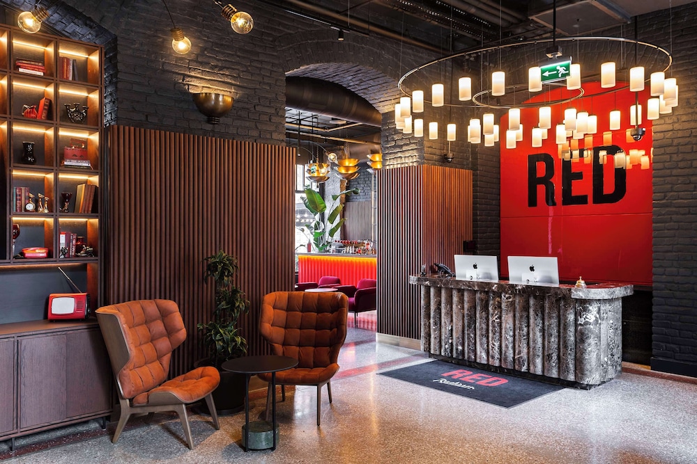 Radisson RED Tbilisi 10/73
