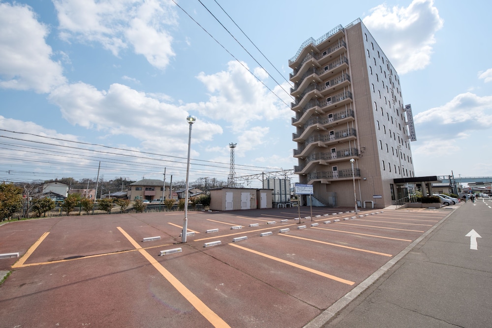 Pacific Hotel Shiroishi 38/58