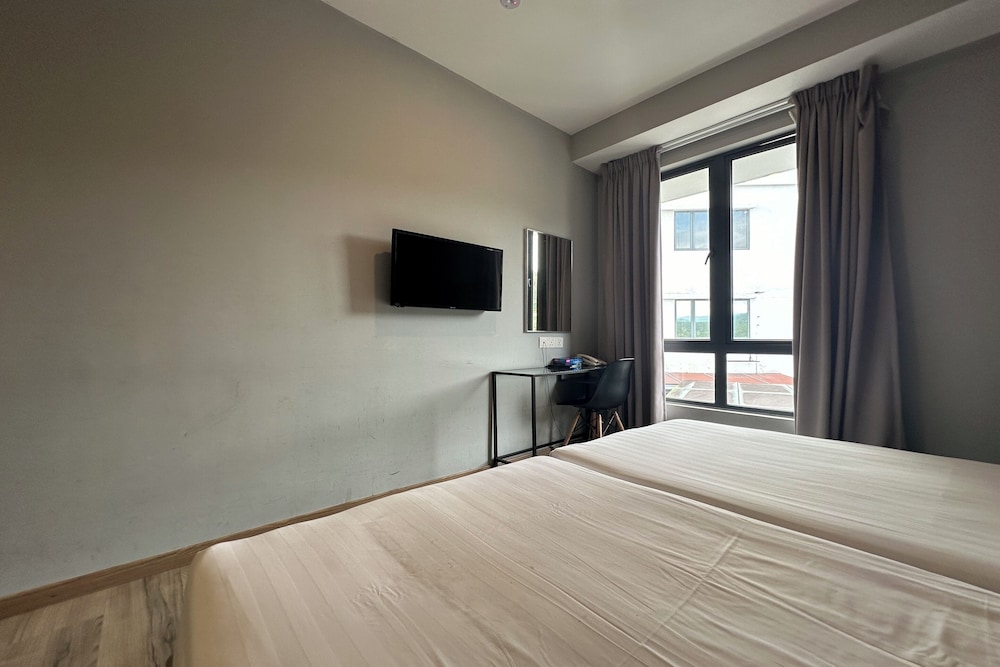 OYO Townhouse, Selayang formerly RHR Hotel 19/48