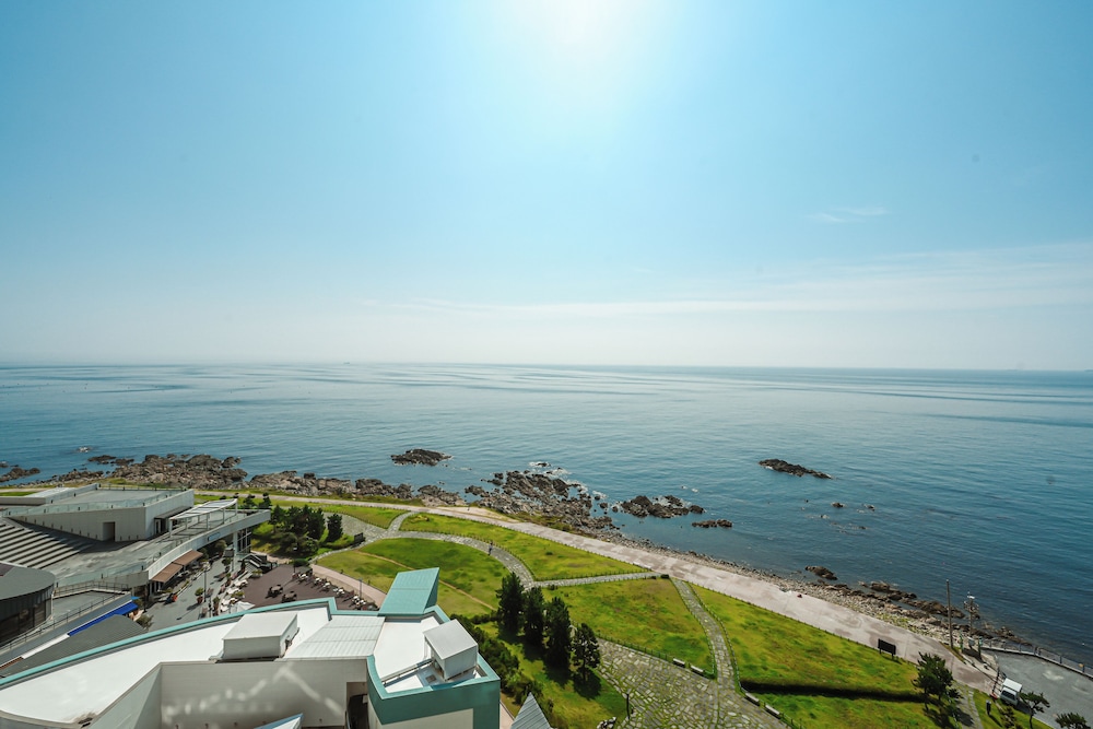 Ananti at Busan Cove 72/75
