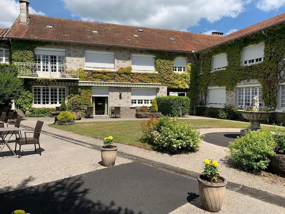 HOTEL LA THOMASSE 25/31