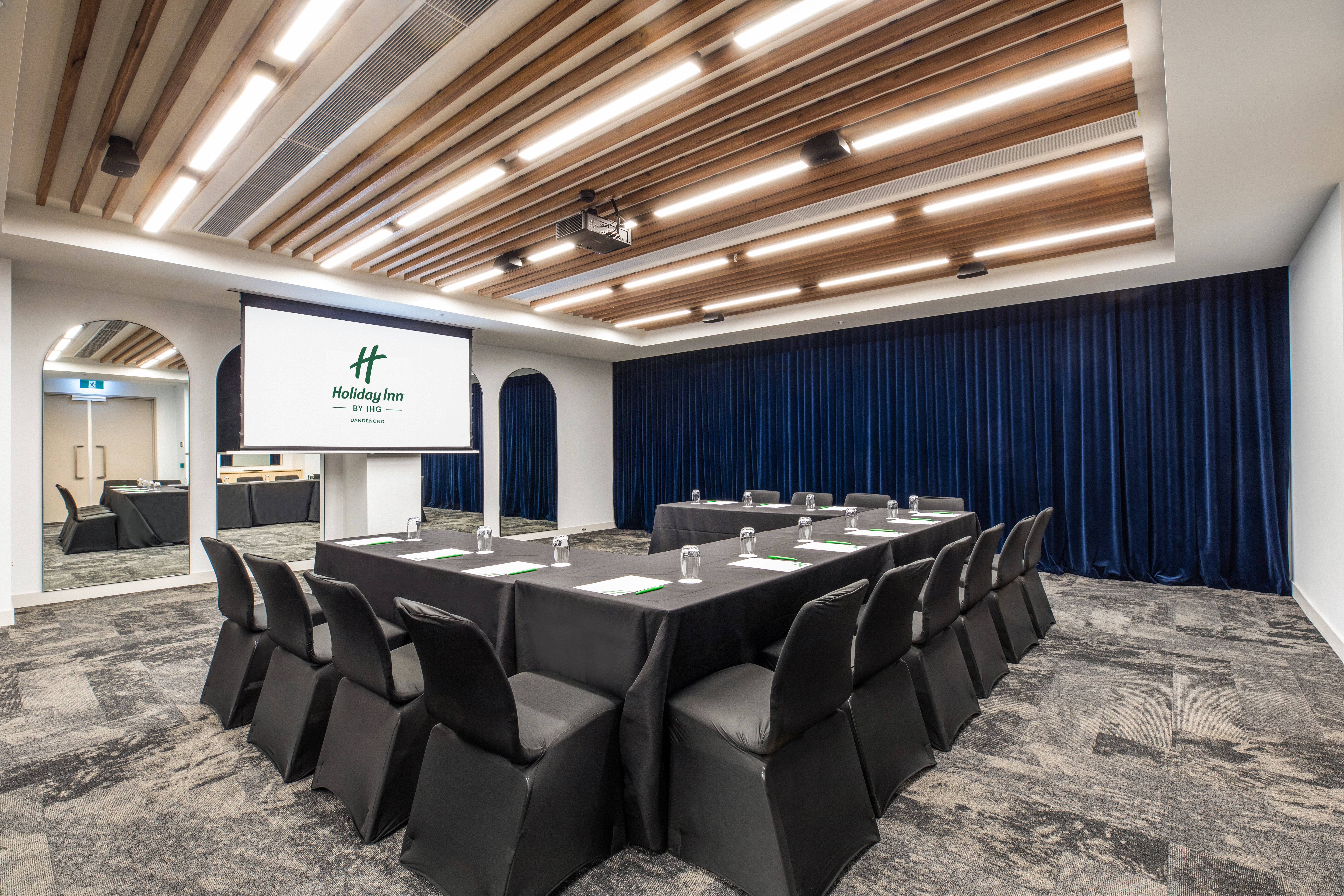 Holiday Inn Dandenong an IHG Hotel 38/50
