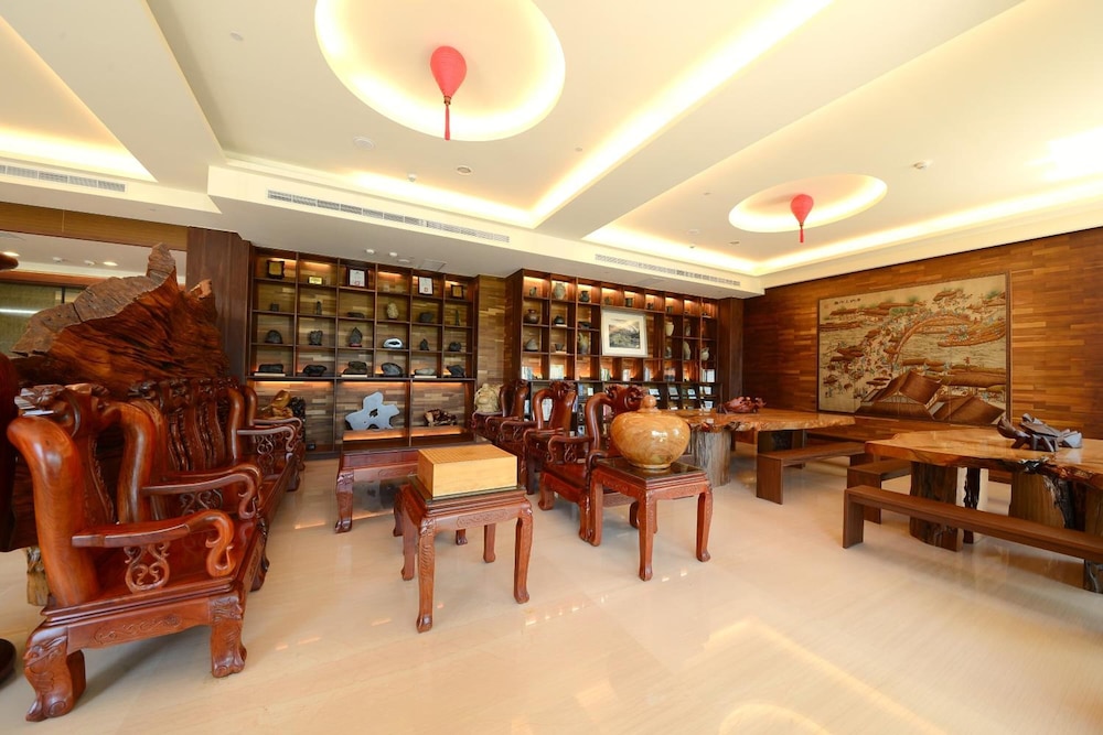 Shandori Hotel 36/49