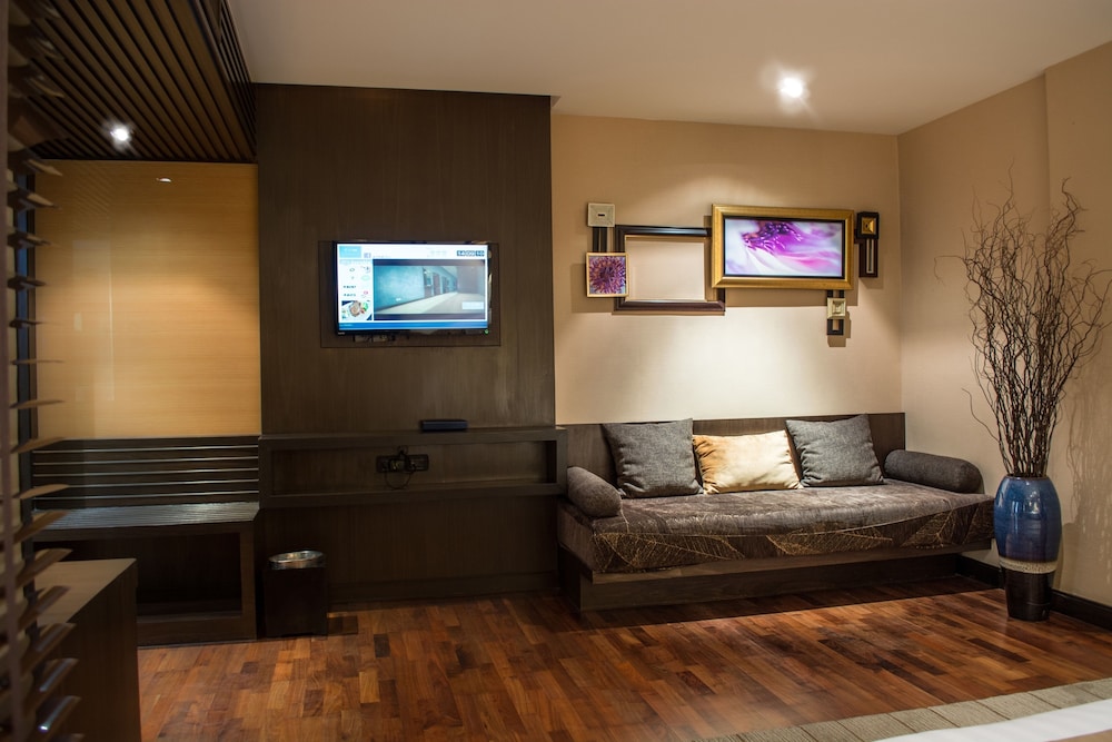 A-ONE Pattaya Beach Resort 44/67