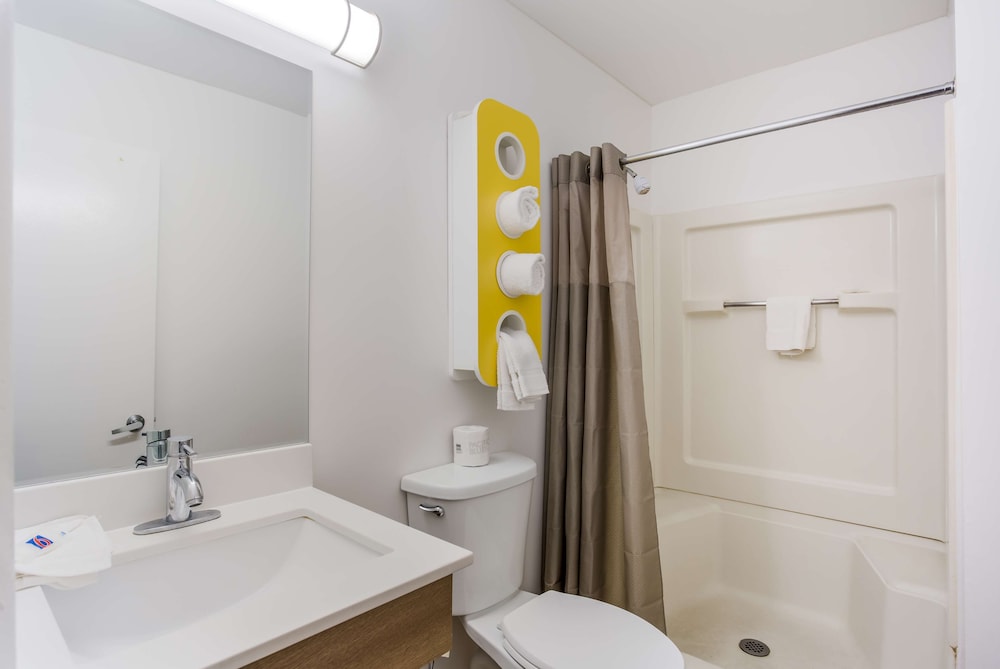 Studio 6 Extended Stay - Jacksonville, FL - South 43/46
