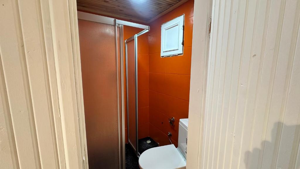 بنغل بمطبخ، Karaaslan Kamping Otel 4/4
