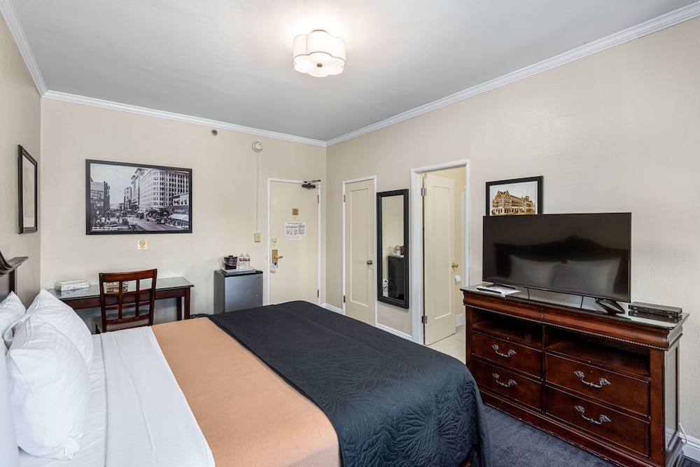 Hollywood Historic Hotel 15/50
