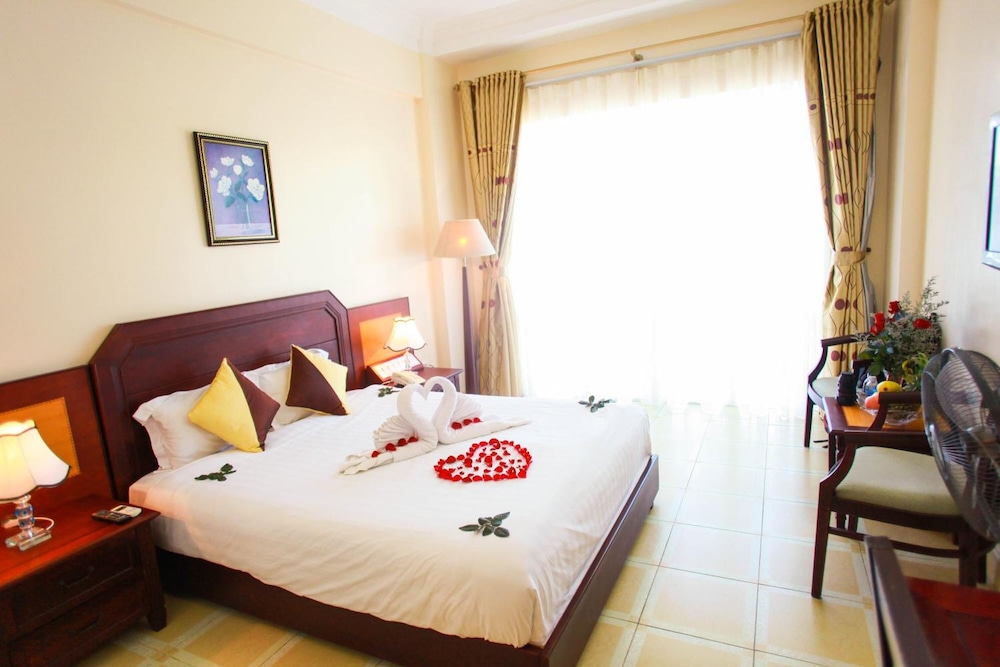 Hung Long Harbour Hotel 20/58