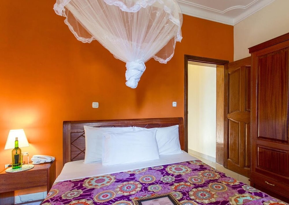 Heaven Restaurant and Boutique Hotel 19/50