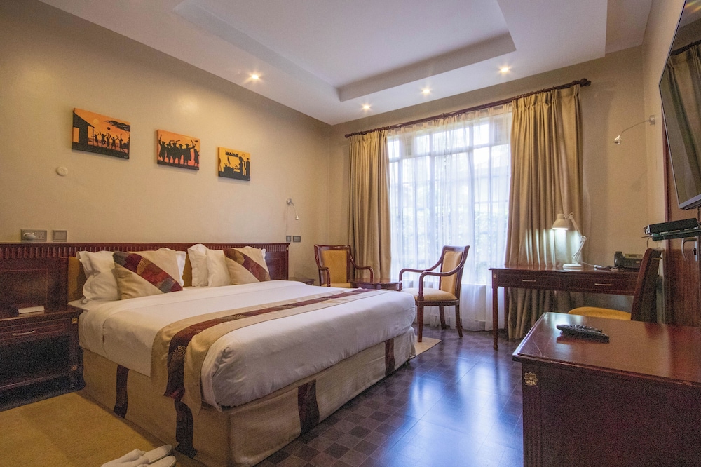 Falcon Heights Hotel 20/60