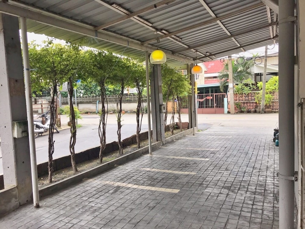 48 Ville Donmuang Airport 60/83