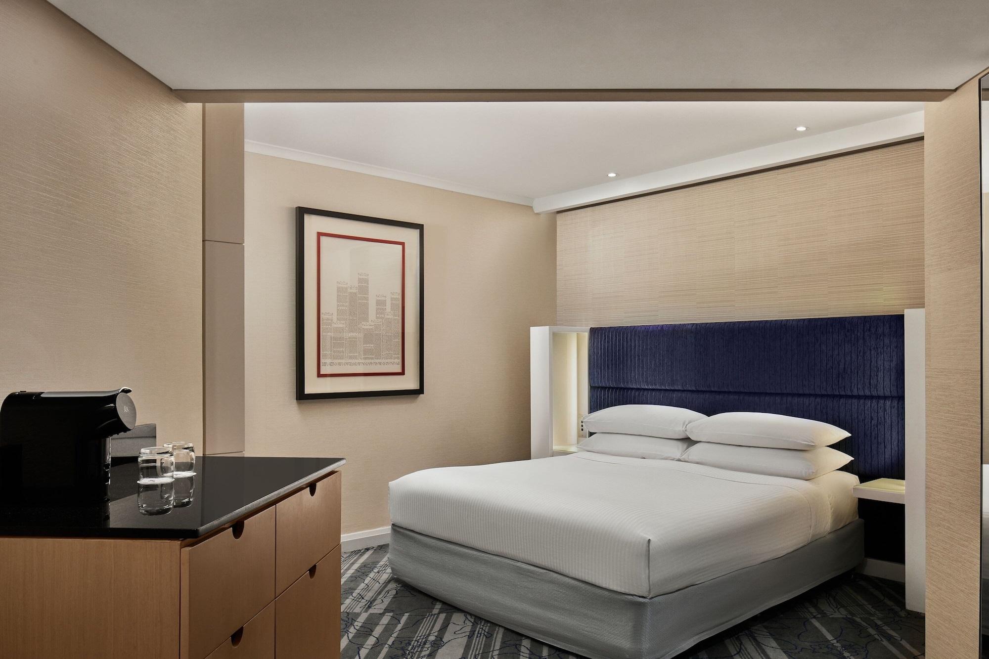 1 Bedroom, Junior Suite