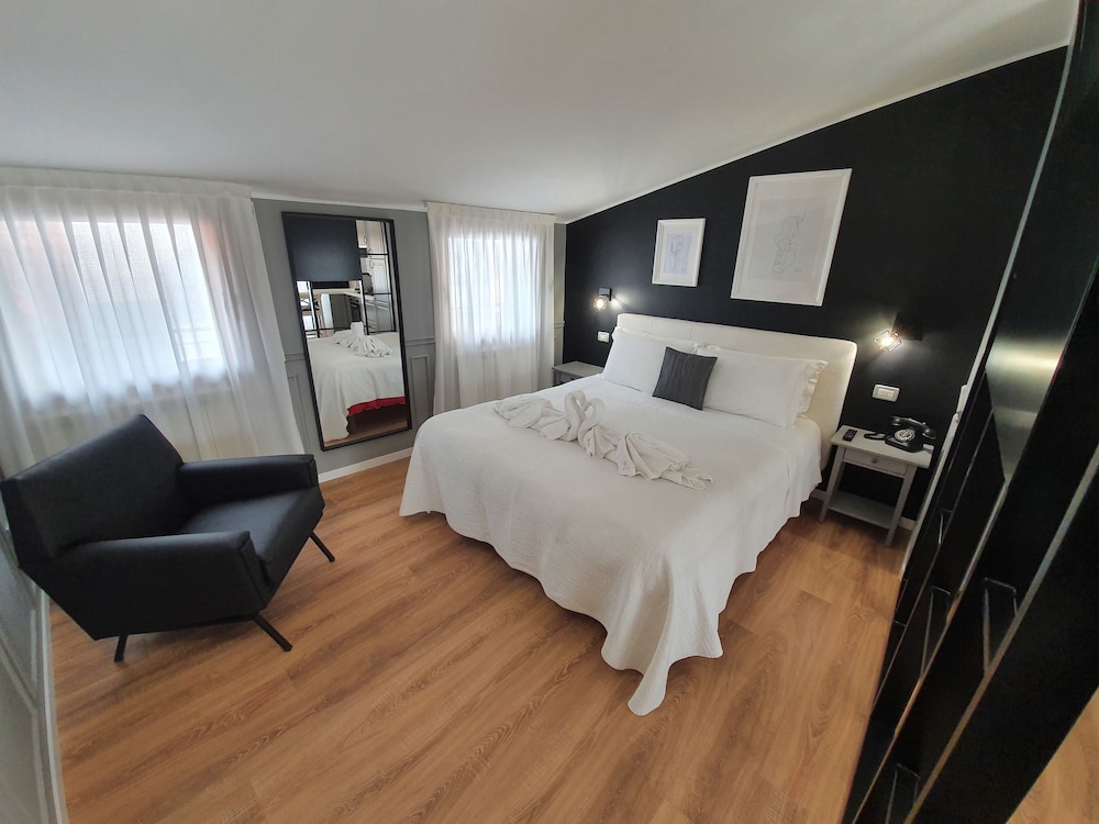 Residence Eleonora 15/50