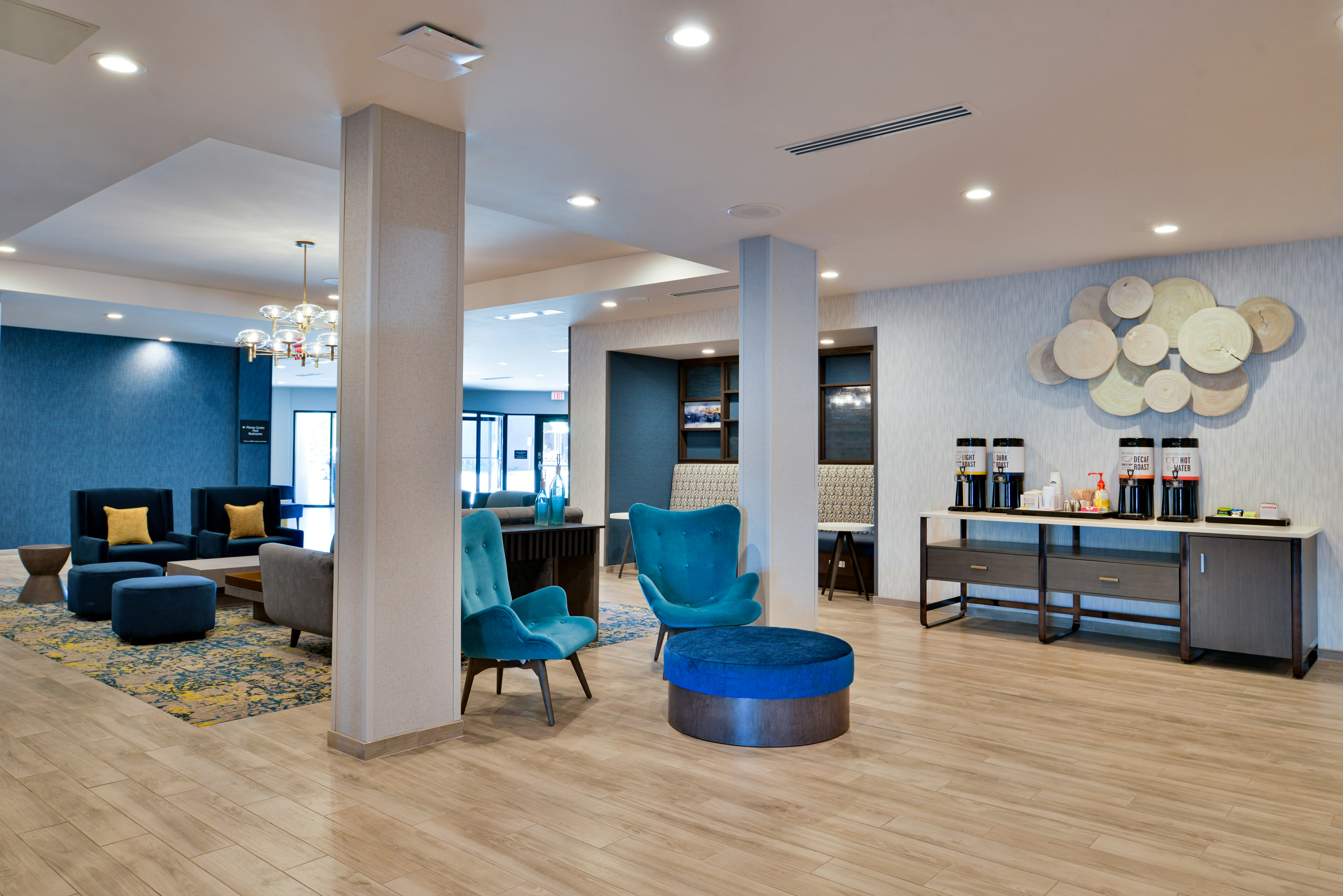 Hampton Inn Cedar Falls Downtown Ia 44/65