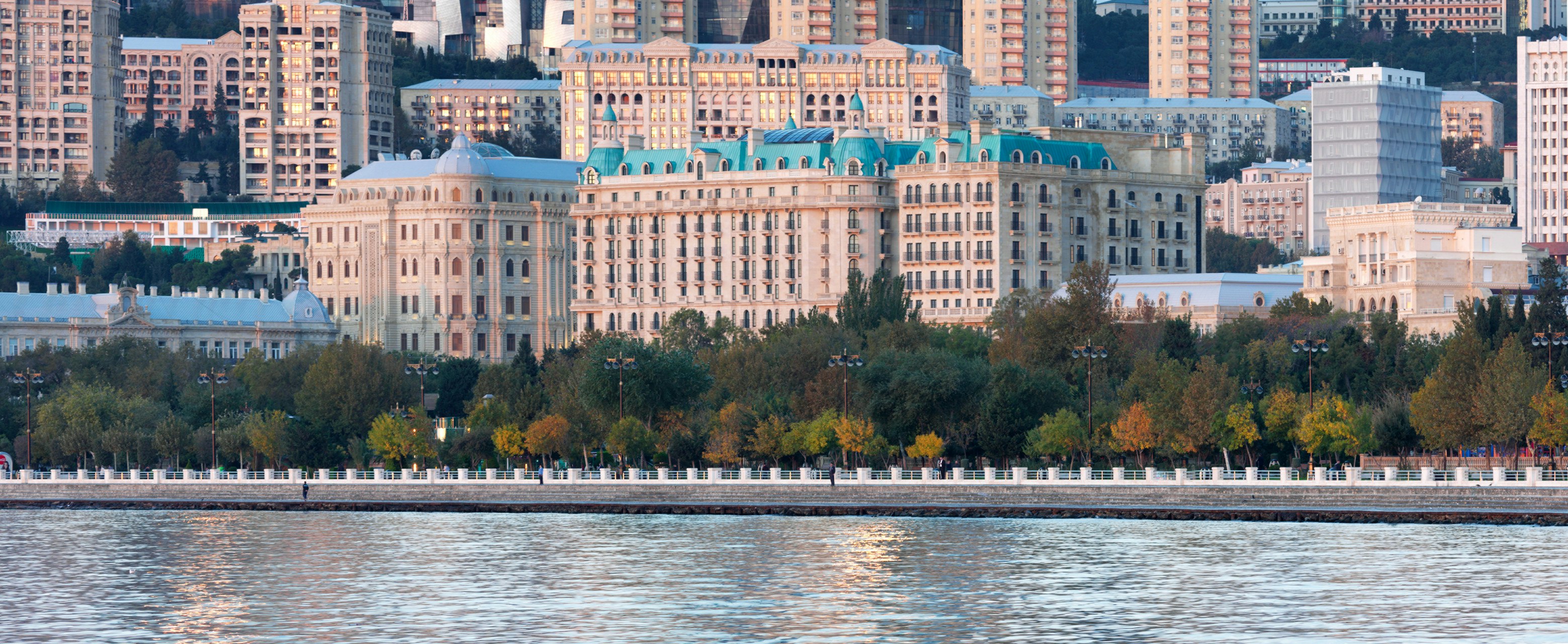 Four Seasons Hotel Baku 52/55