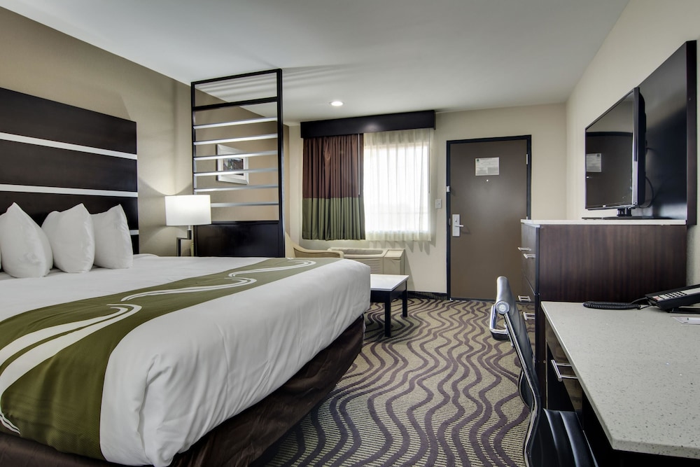 Quality Inn & Suites Athens University Area 20/57