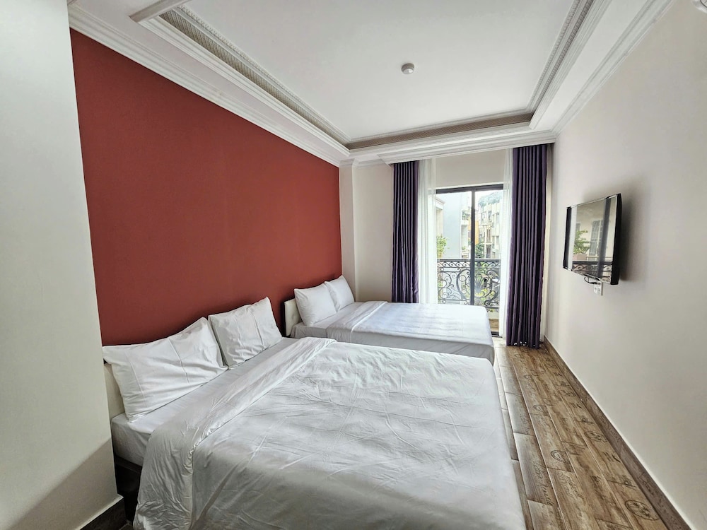 The Passion Hotel Airport - 5 minutes to Tan Son Nhat 14/50