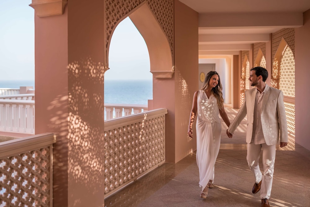 Al Husn Hotel Muscat 21/50