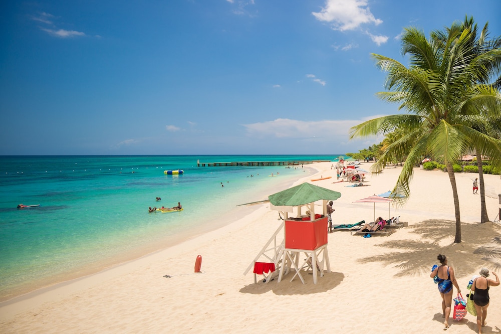 Deja Resort All Inclusive 47/56