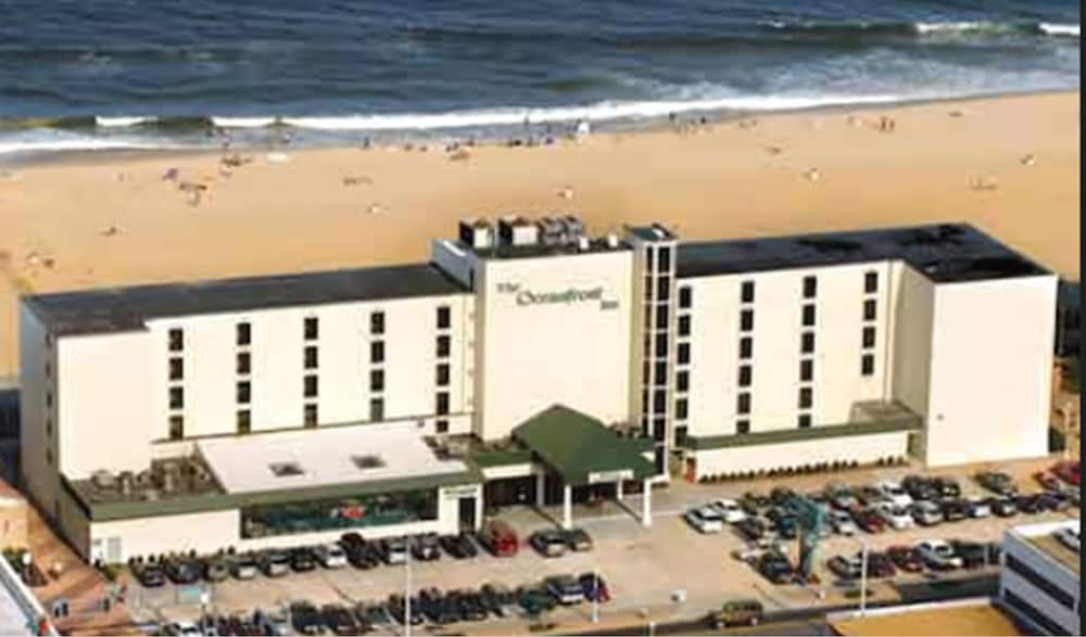 The Oceanfront Inn 37/42