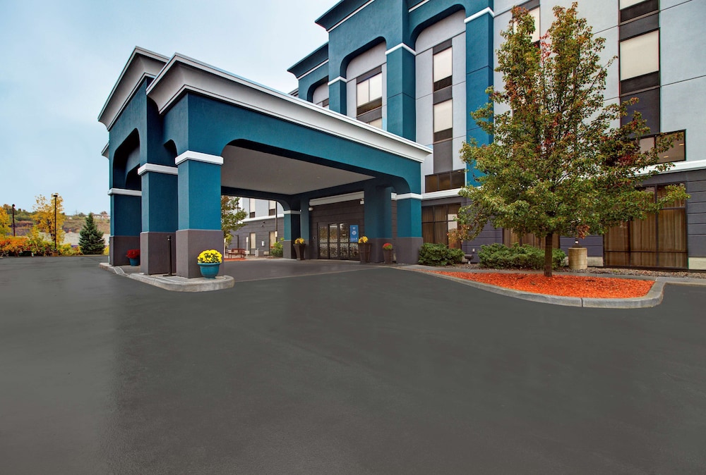 Hampton Inn & Suites Syracuse Dewitt 1/34