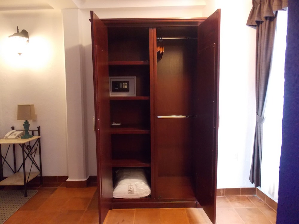 Hotel Real de Leyendas 27/41