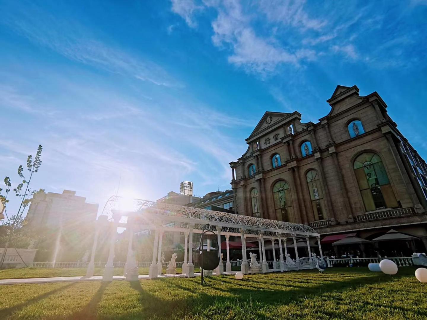 Beijing Palace International Hotel 2/45
