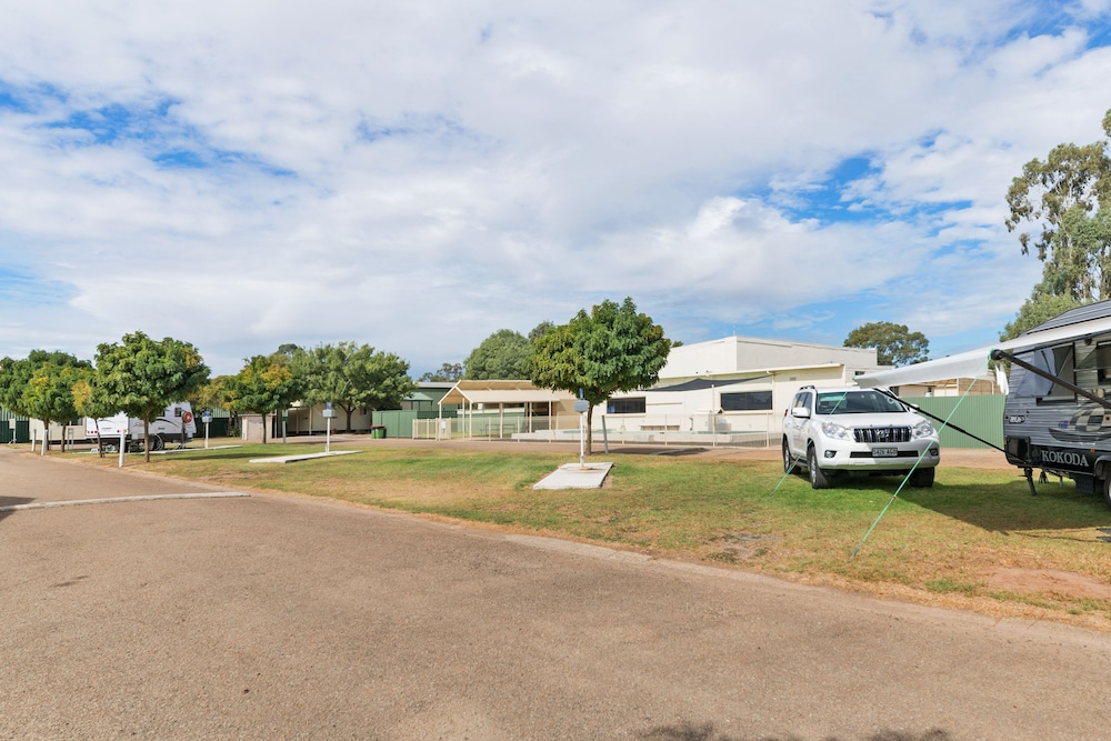 Benalla Tourist Park 26/48