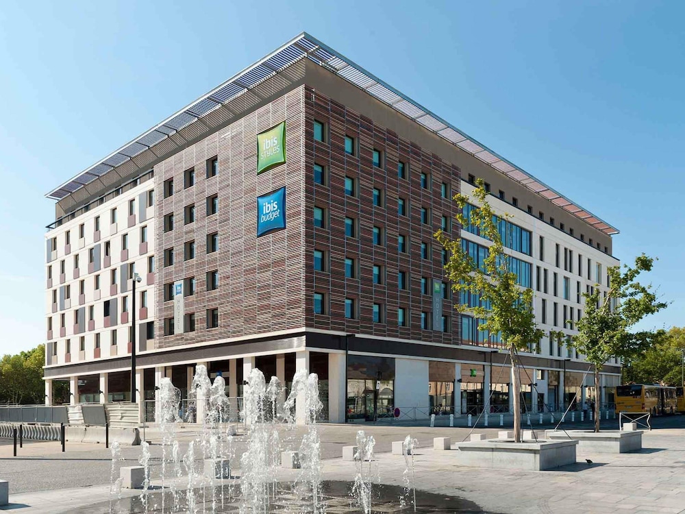 IBIS STYLES NIMES GARE CENTRE 5/57