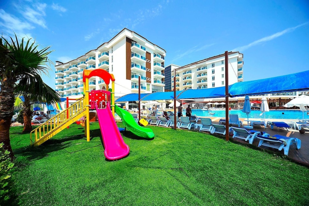 Cenger Beach Resort & Spa 42/50