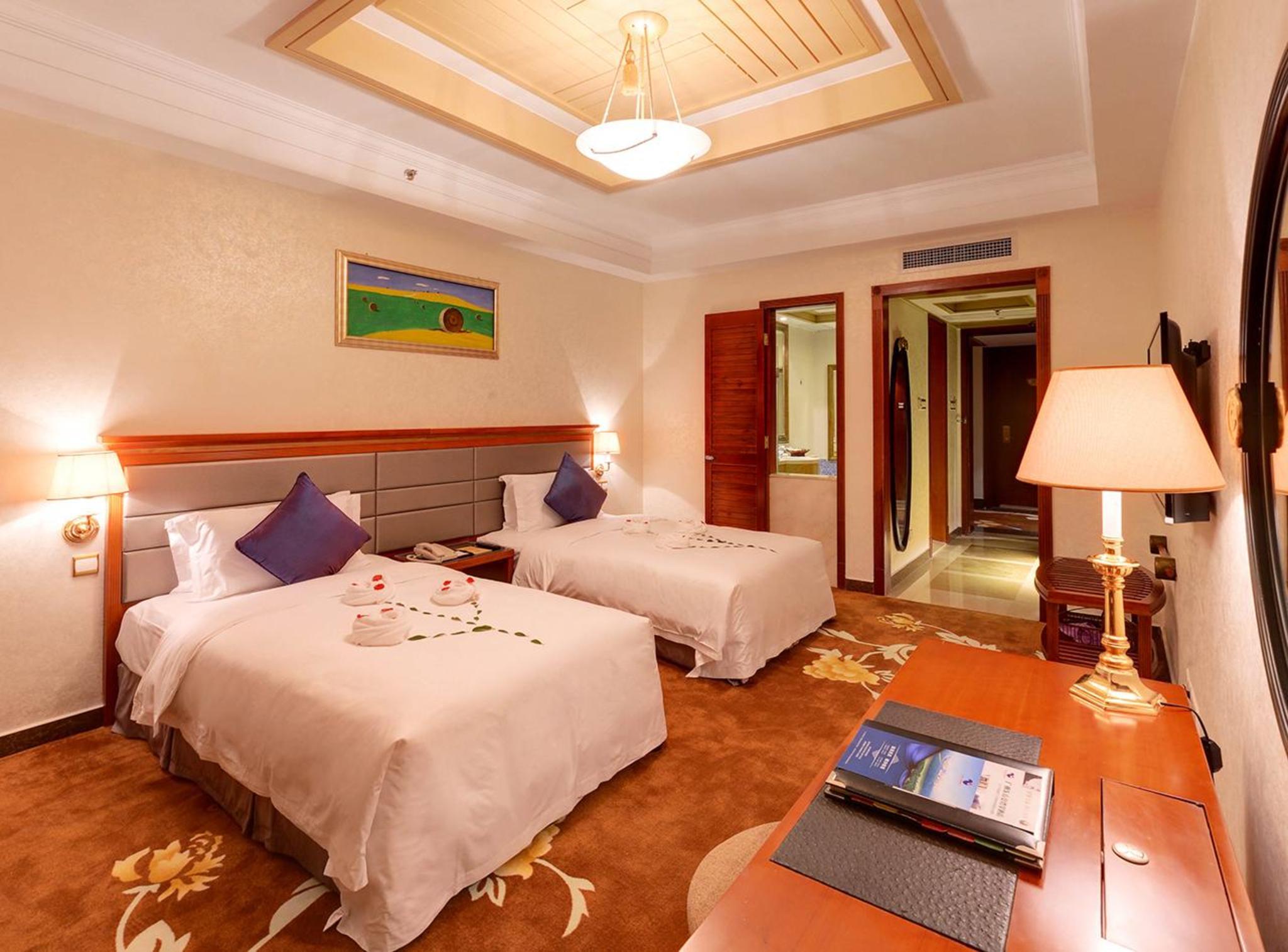 Howard Johnson Hawana Resort 11/23