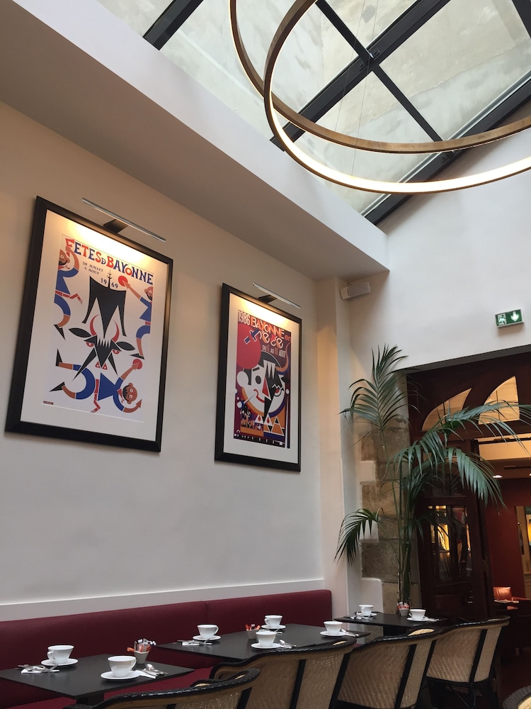 Mercure Bayonne Centre Le Grand Hotel 29/49