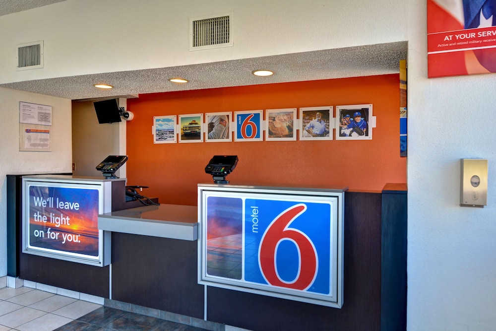 Motel6 Cocoa Beach, FL 11/61