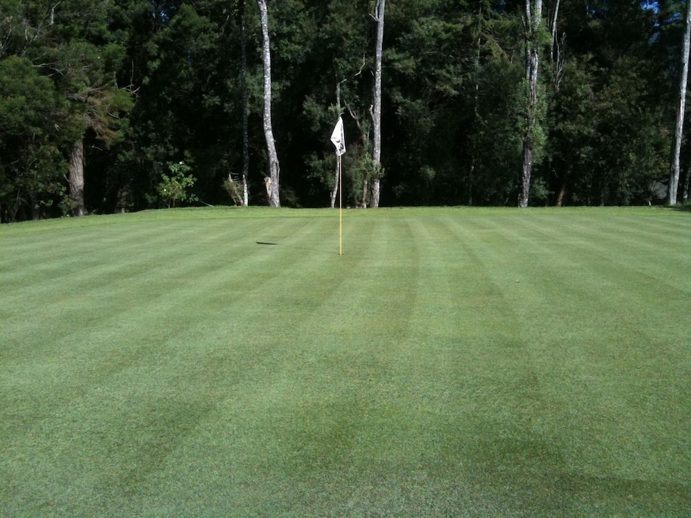Nuwara Eliya Golf Club 21/26