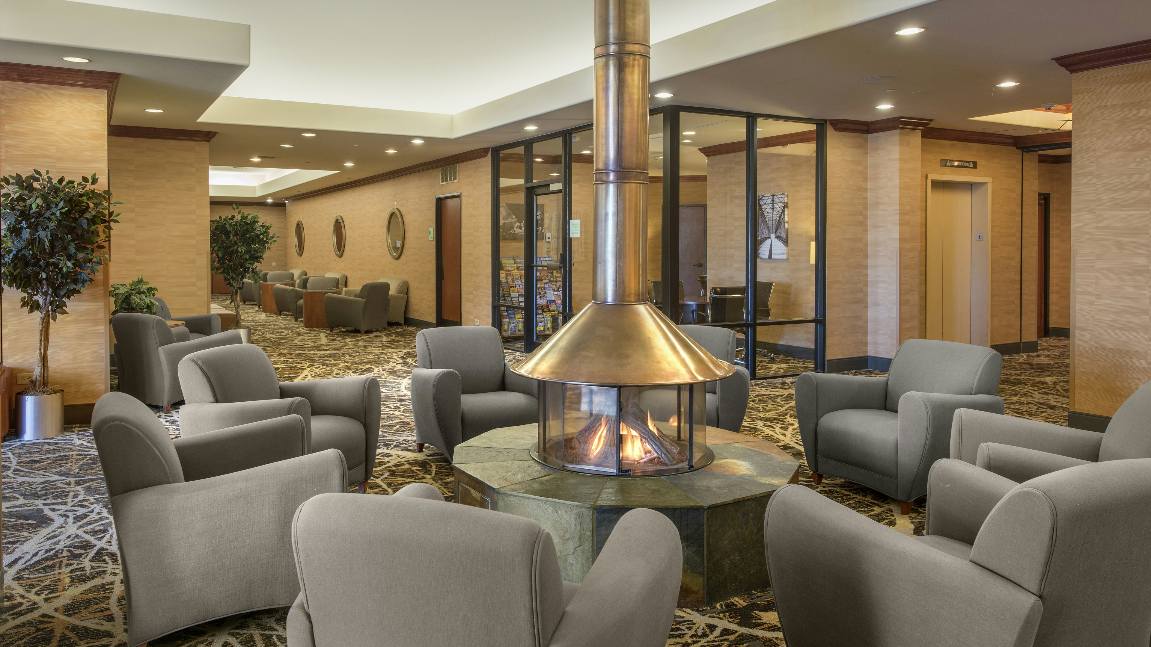 Holiday Inn Denver Lakewood 22/61
