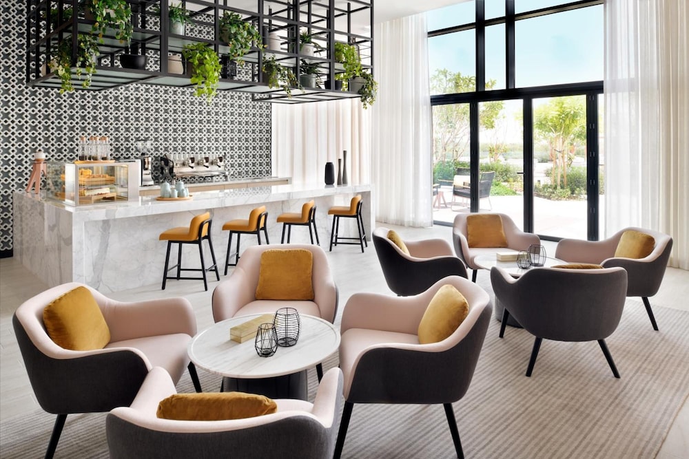 Vida Emirates Hills 42/51