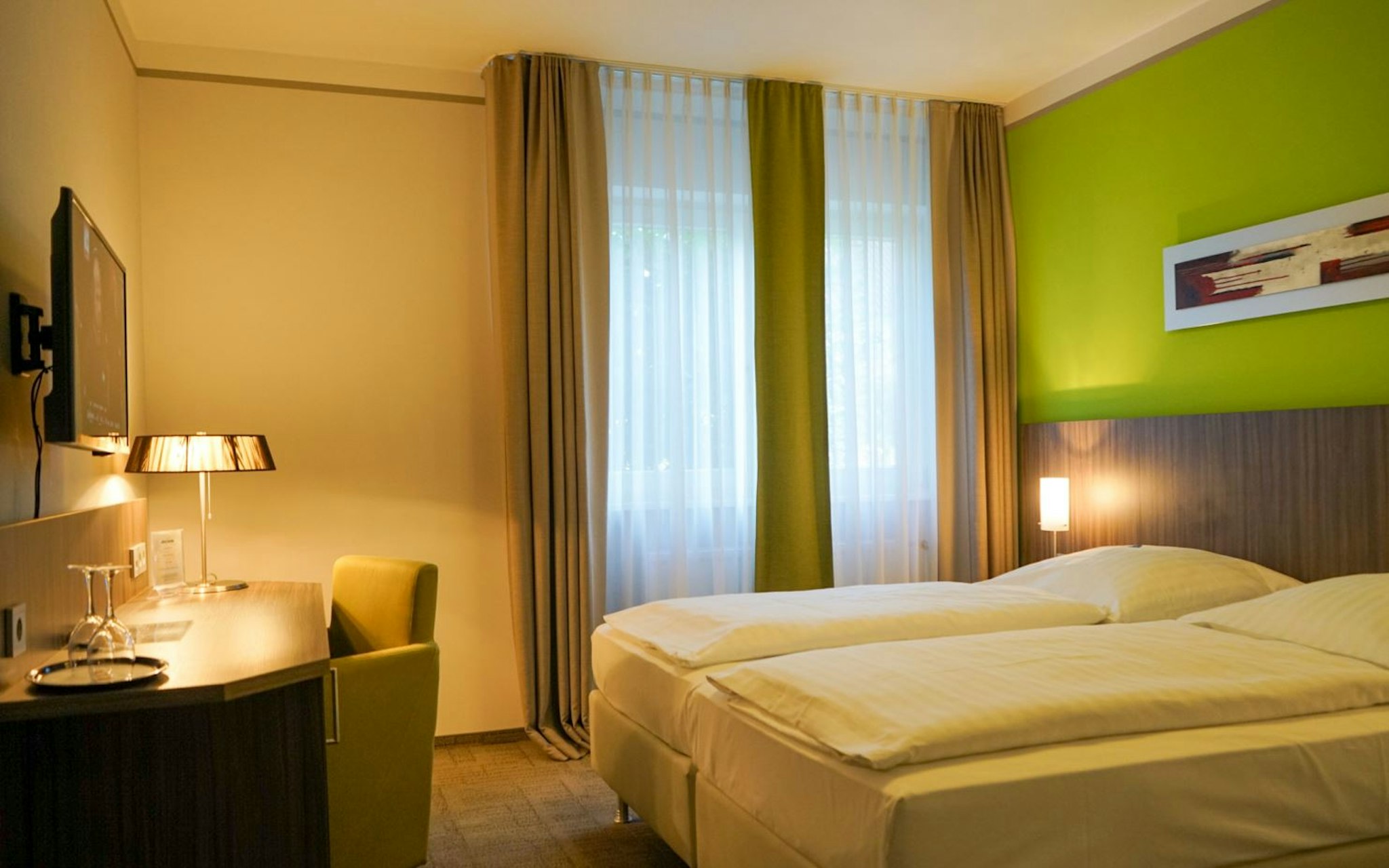 Hotel Ambiente Walldorf 12/18