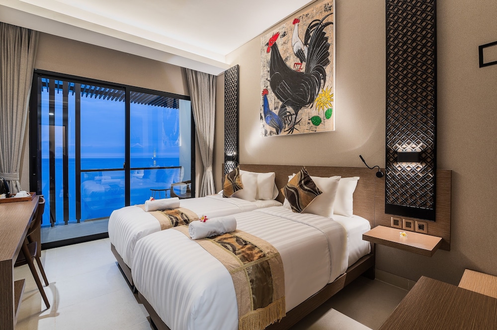 PREMIUM, DELUXE, TWIN BEDS, SEA VIEW