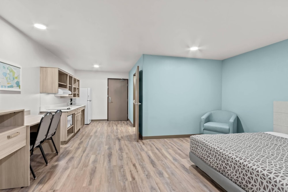 WoodSpring Suites Tucson Medical Center 29/40