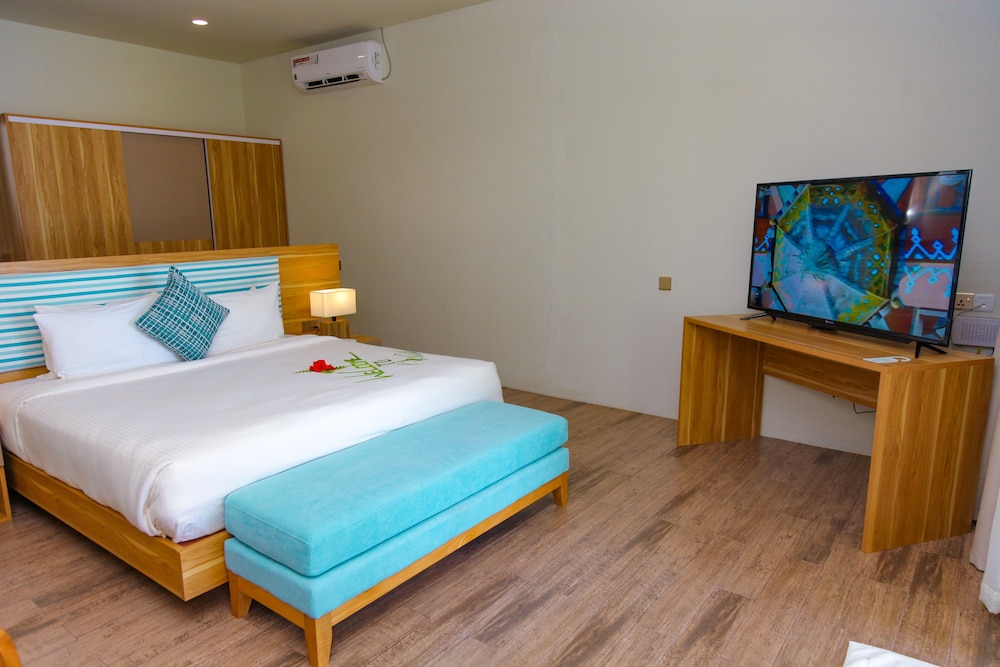 Rahaa Resort Maldives 4/50